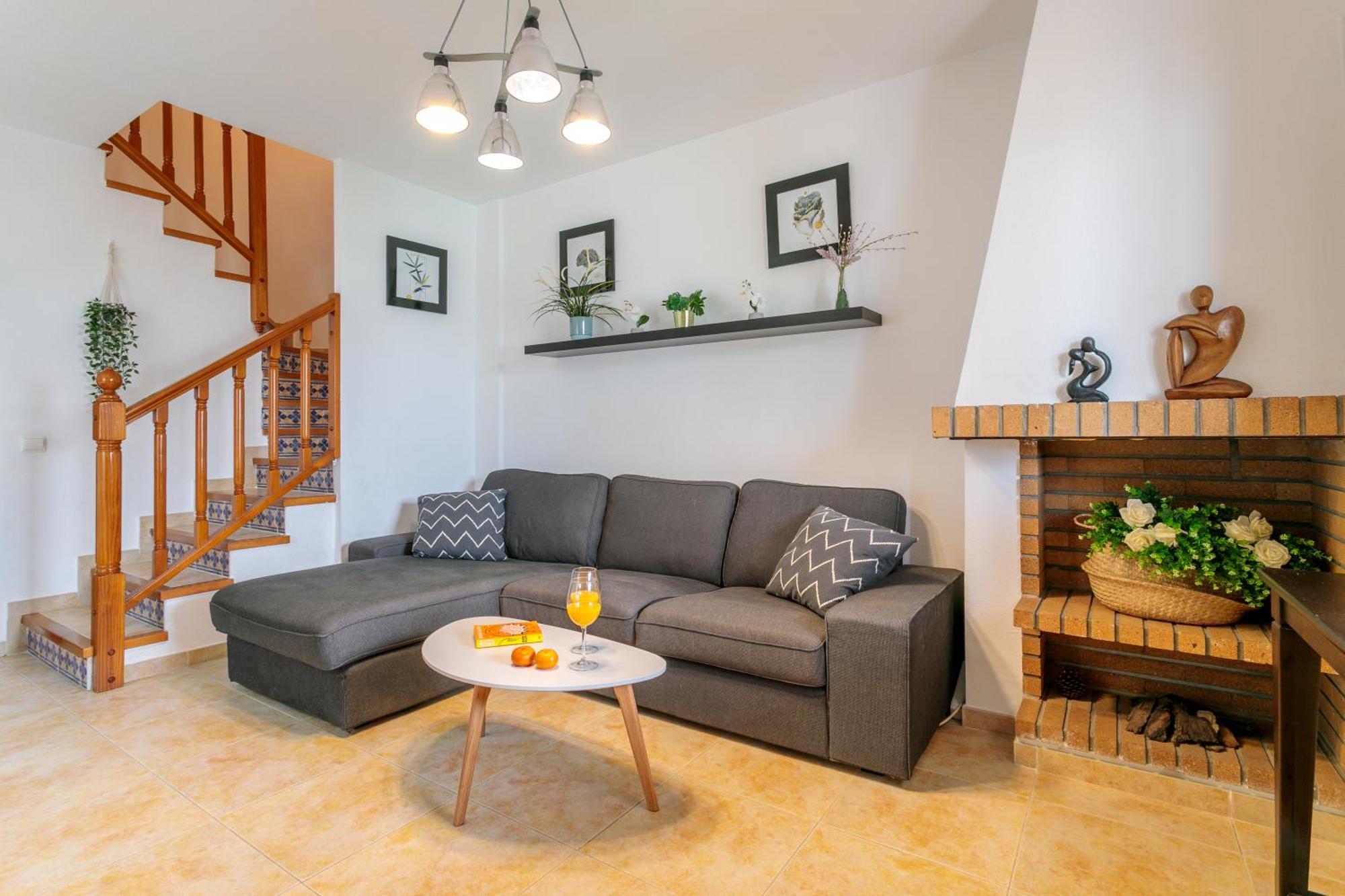 Montefaro Spacious Townhouse - Beach & Pool Santa Pola Kültér fotó